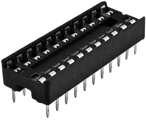 Photo of a 22 pin IC socket.