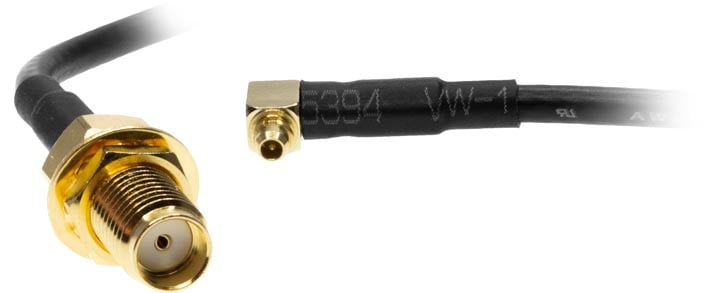 Photo of an SMA female to MMCX male right angle antenna patch lead.