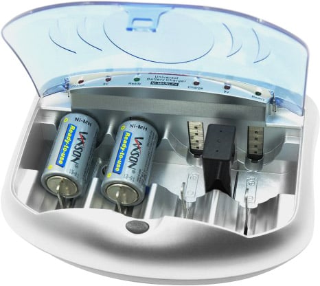 Photo of a Vanson brand universal Ni-MH battery charger that can charge AA, AAA, C, D and 9V battery cells.