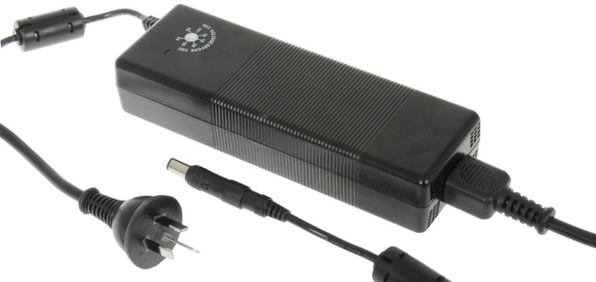 Laptop Charger with USB output 12-24V
