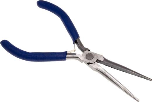 Photo of a pair of 140mm needlenose pliers.